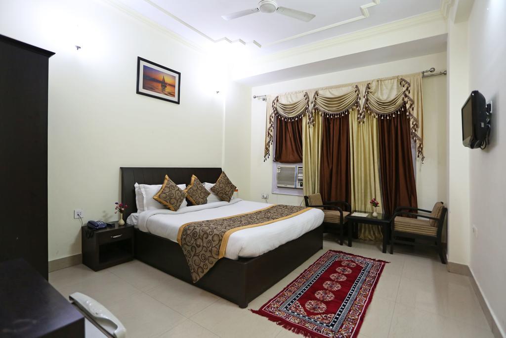 Hotel Bhargav Katra  Exterior photo